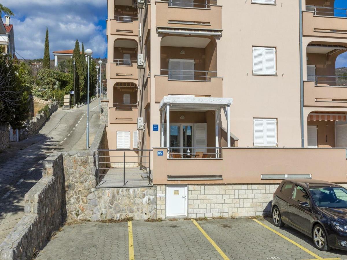 Apartment Color Green Dramalj Exterior photo